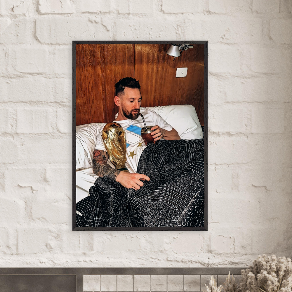 Lionel Messi - Late Checkout