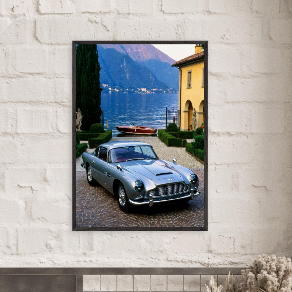 Aston Martin DB5 - Lake Como